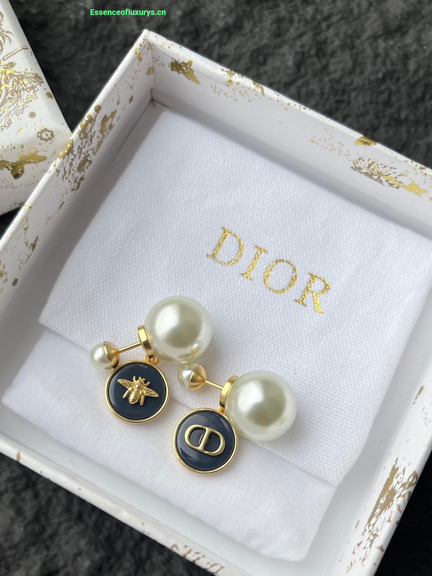 Dior Tribales Pearls Earrings