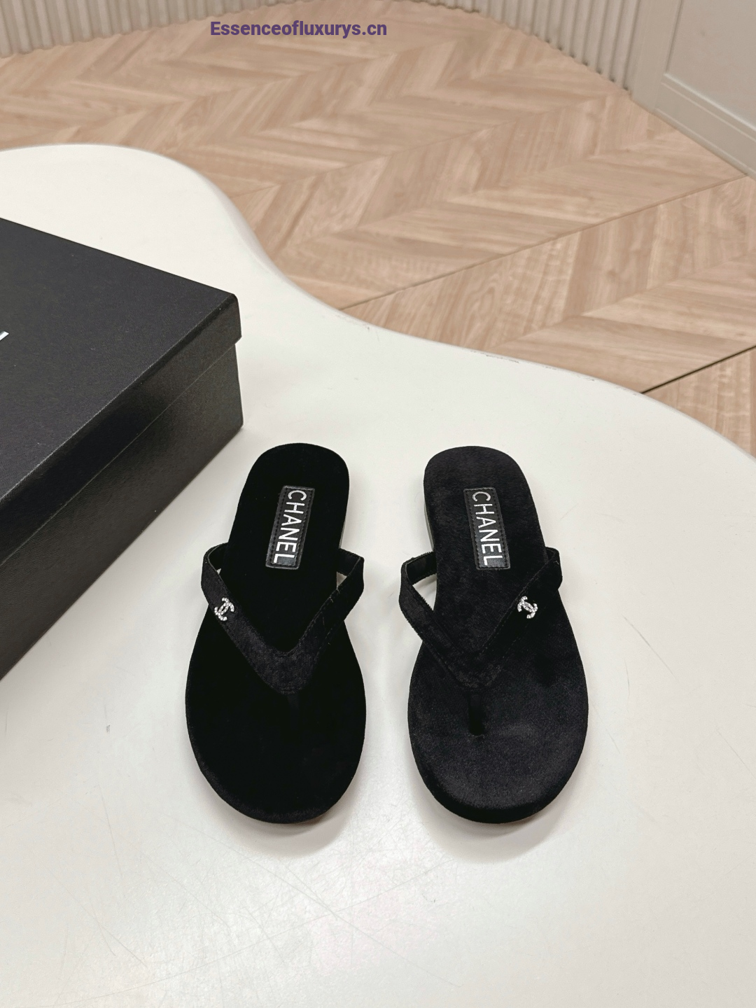 Chanel CC Flat Thong Sandals Black
