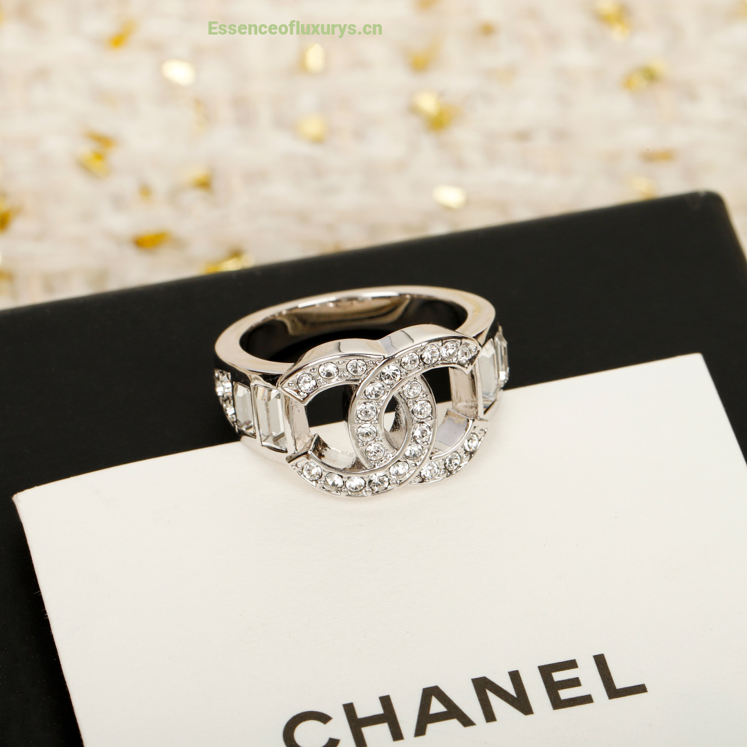 Chanel Crystal CC Logo White Gold Rings