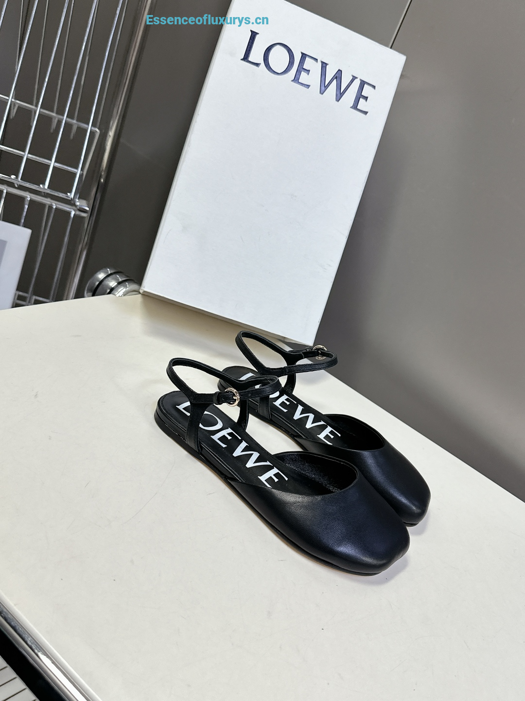 Loewe Black Leather Flat Shoes