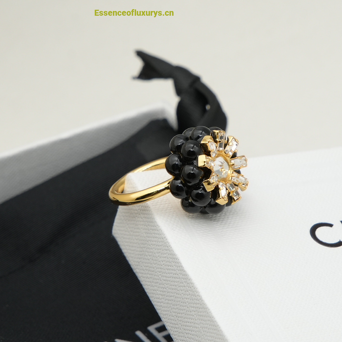 Celine Heirlooms Mure Black Rings